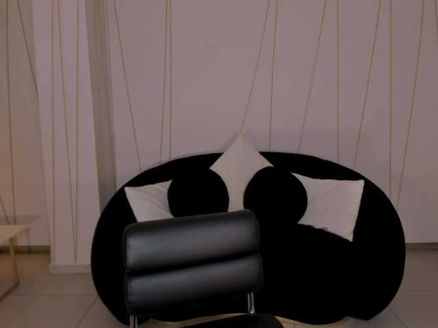 SunnyRiversX's BongaCams show and profile