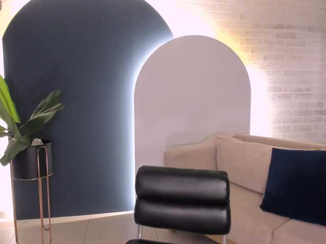 SunnyRiversX's BongaCams show and profile