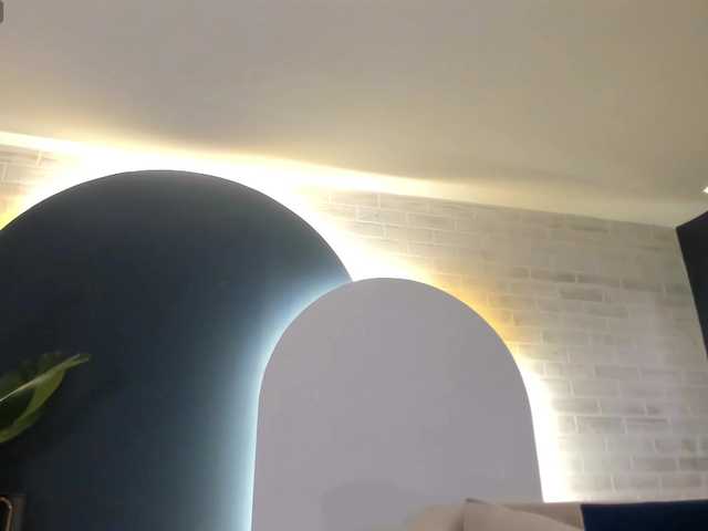 SunnyRiversX's BongaCams show and profile