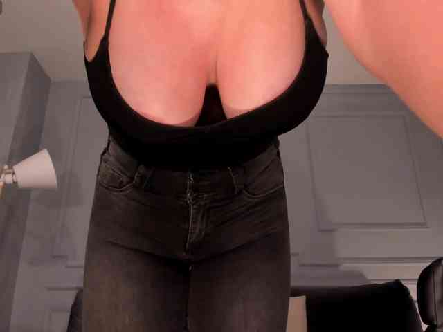 SunnyRiversX Live Webcam on BongaCams