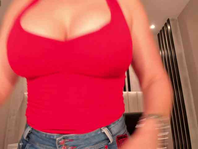 SunnyRiversX Live Webcam on BongaCams