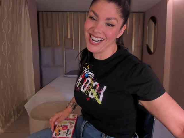 SunnyRiversX Live Webcam on BongaCams