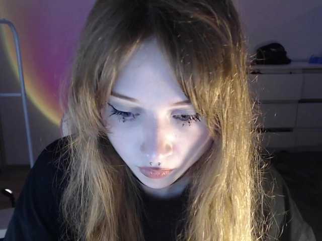 mnepohuyy webcam