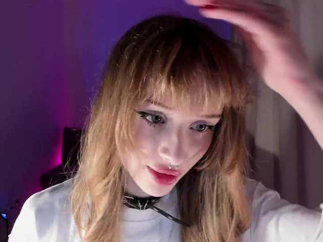 mnepohuyy's BongaCams show and profile