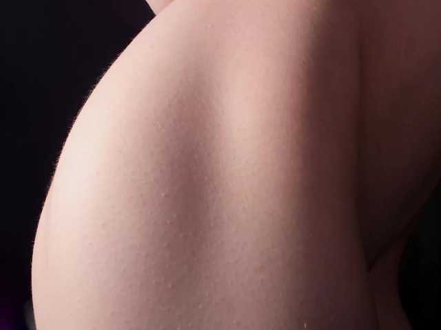 mnepohuyy's BongaCams profile