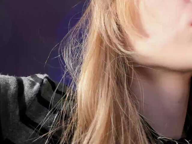 mnepohuyy's BongaCams show and profile