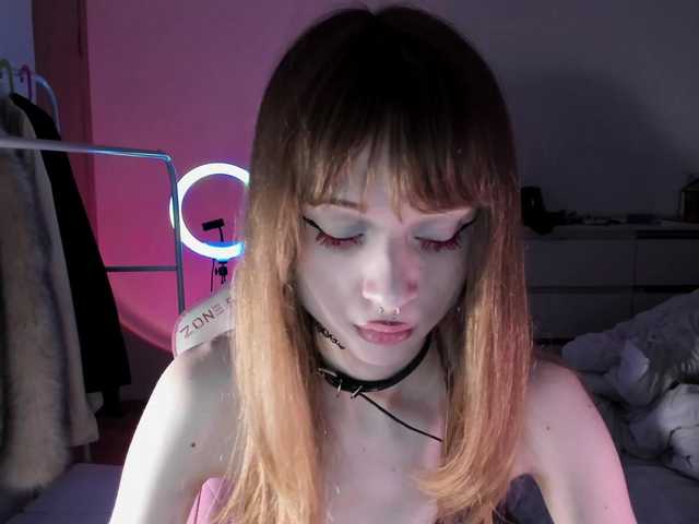 mnepohuyy from BongaCams is Freechat