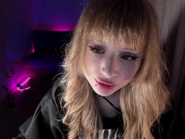 mnepohuyy — Freechat on BongaCams