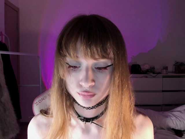 mnepohuyy from BongaCams is Freechat