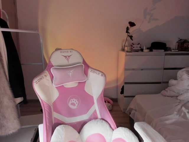 mnepohuyy webcam