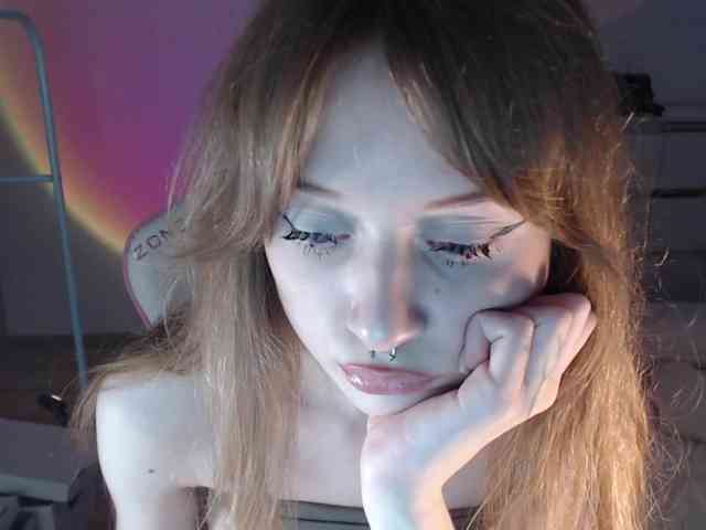 mnepohuyy webcam