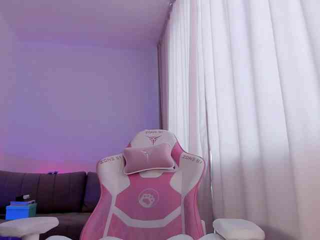 mnepohuyy webcam