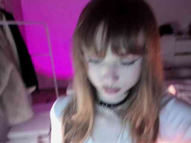 mnepohuyy webcam
