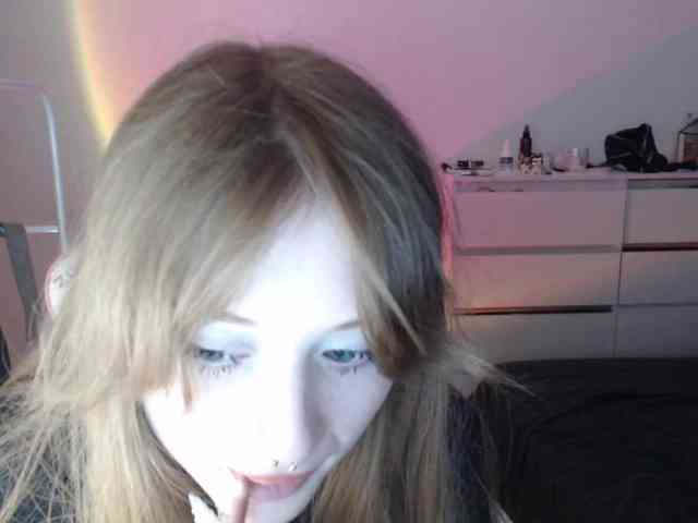adult videochat Mnepohuyy