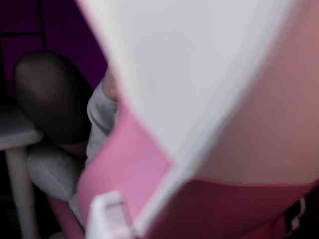 mnepohuyy webcam