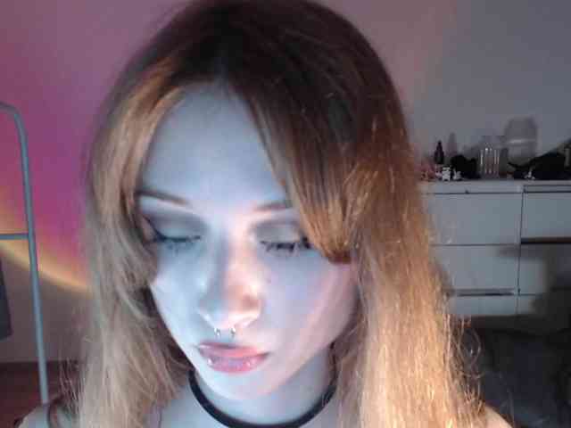 mnepohuyy webcam