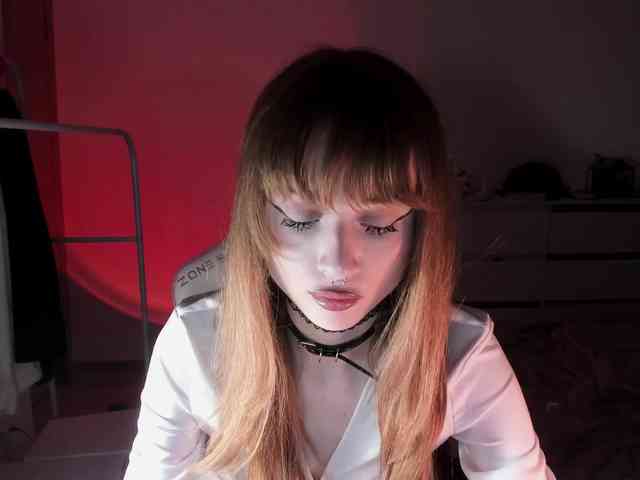 mnepohuyy webcam