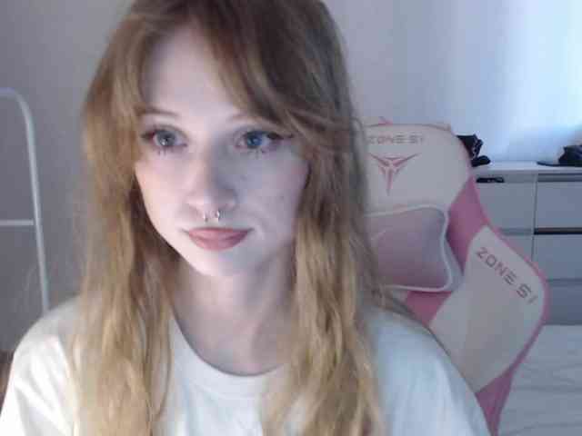 mnepohuyy webcam