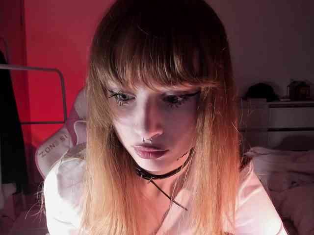 mnepohuyy webcam