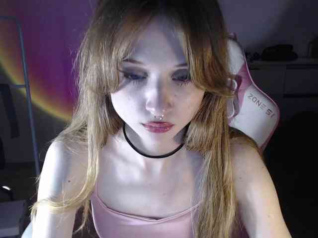mnepohuyy webcam