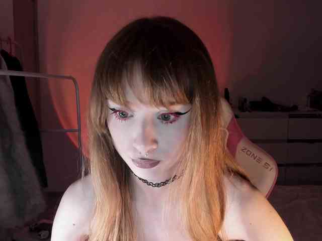 mnepohuyy webcam