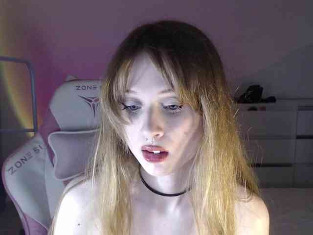 mnepohuyy webcam