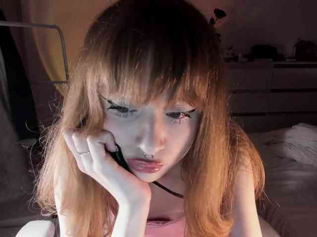mnepohuyy webcam
