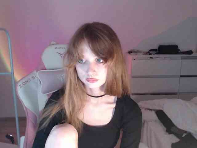 mnepohuyy webcam