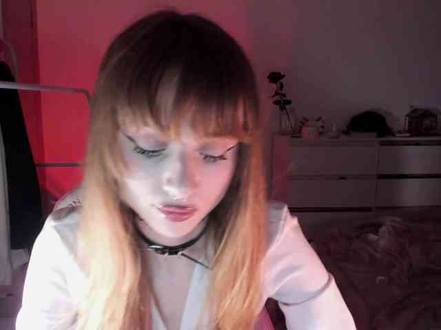 mnepohuyy webcam