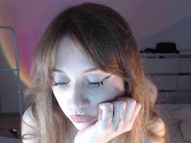 mnepohuyy webcam