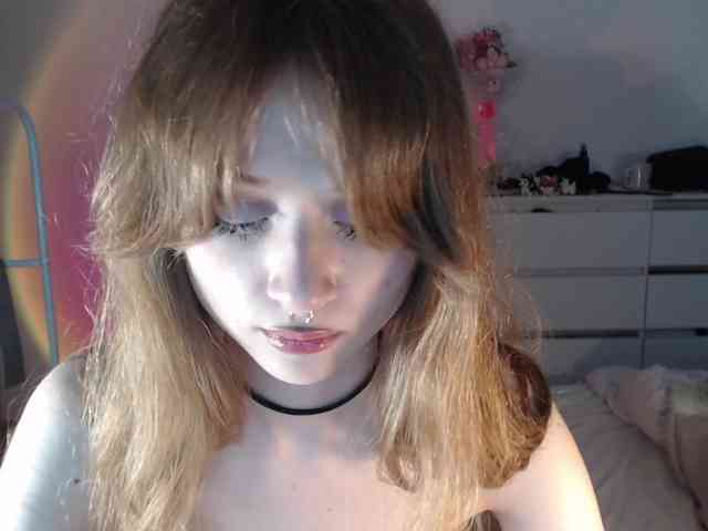 mnepohuyy webcam