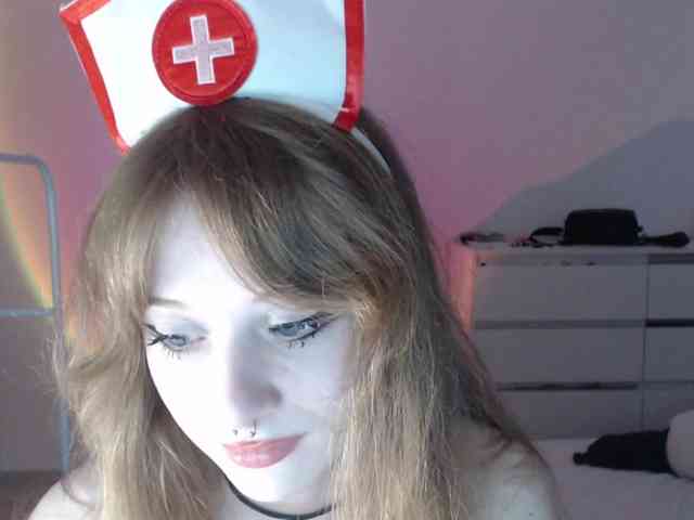 mnepohuyy webcam