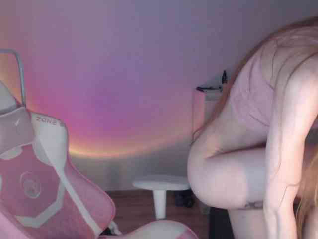 mnepohuyy webcam