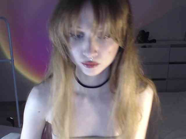 mnepohuyy webcam