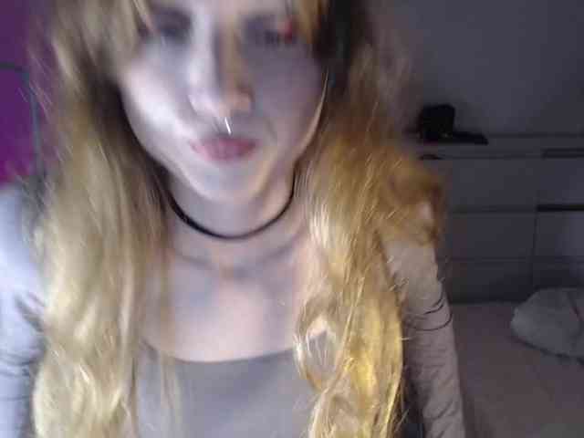 mnepohuyy webcam