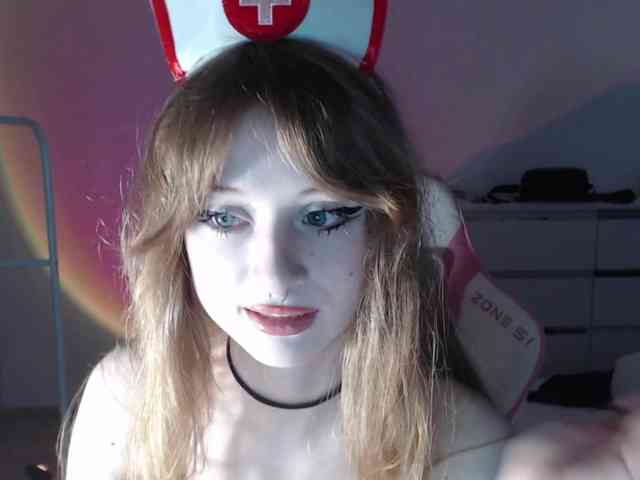 mnepohuyy webcam