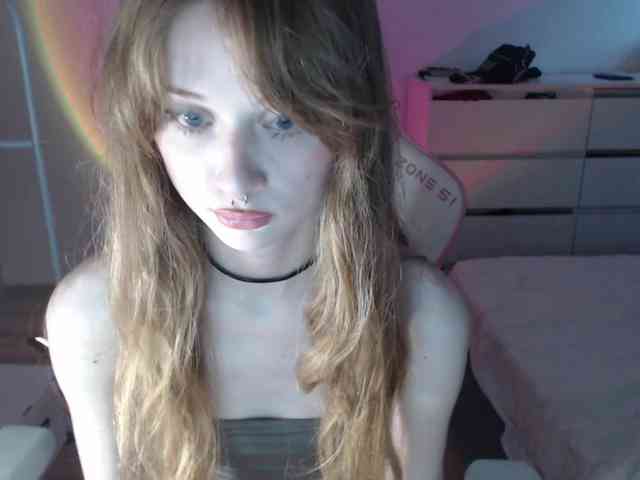mnepohuyy webcam