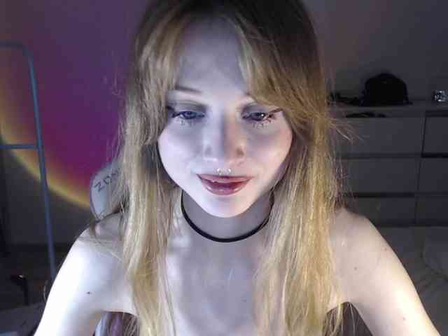 mnepohuyy webcam