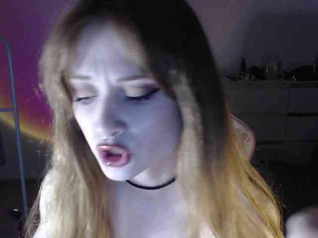 mnepohuyy webcam