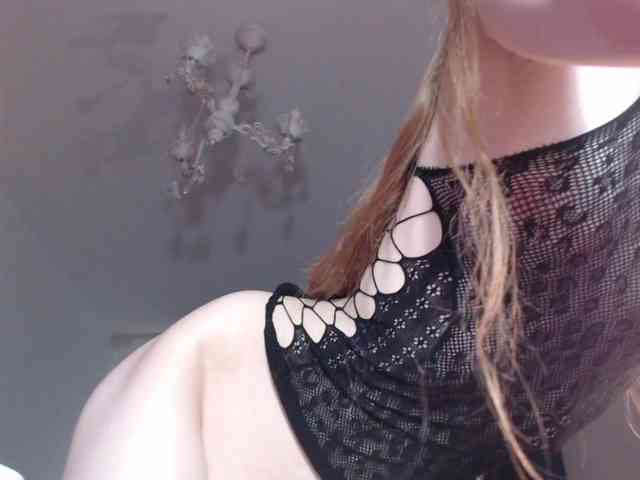 mnepohuyy webcam