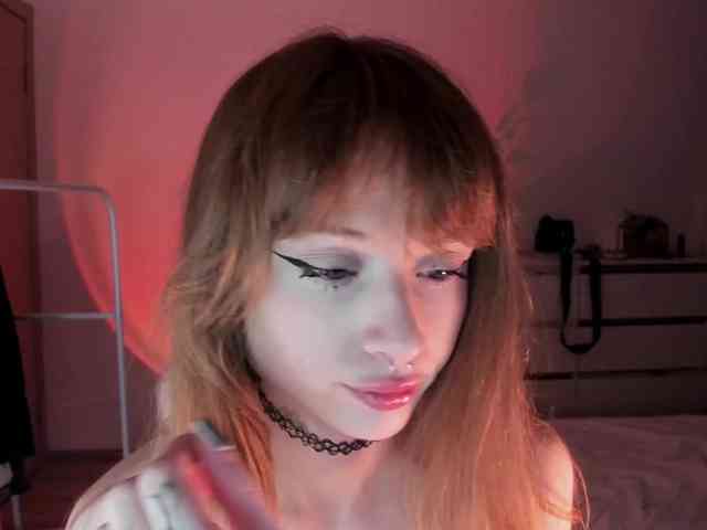 mnepohuyy webcam