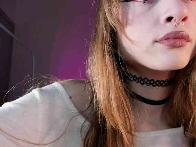 mnepohuyy webcam