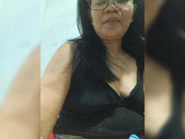 revive02's BongaCams show and profile