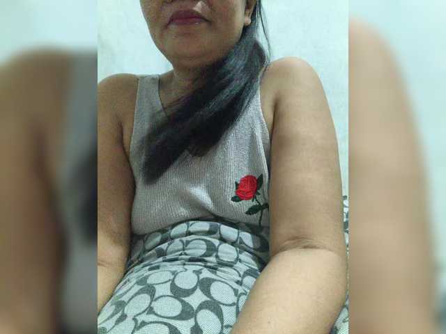 revive02's BongaCams show and profile