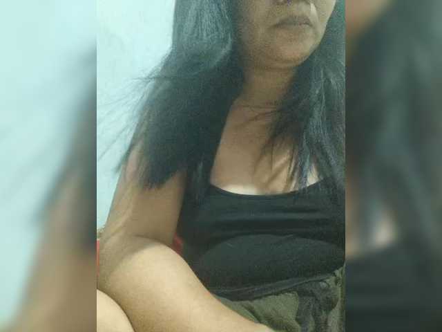 revive02's BongaCams show and profile