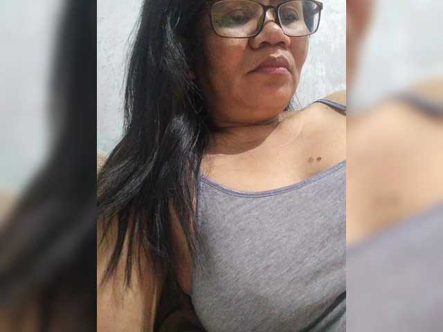 revive02's BongaCams show and profile