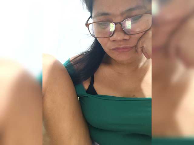 revive02's BongaCams show and profile