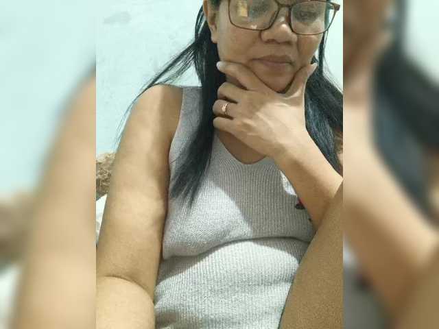 revive02's BongaCams show and profile