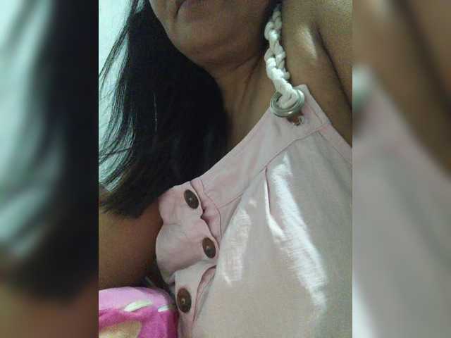 revive02's BongaCams show and profile