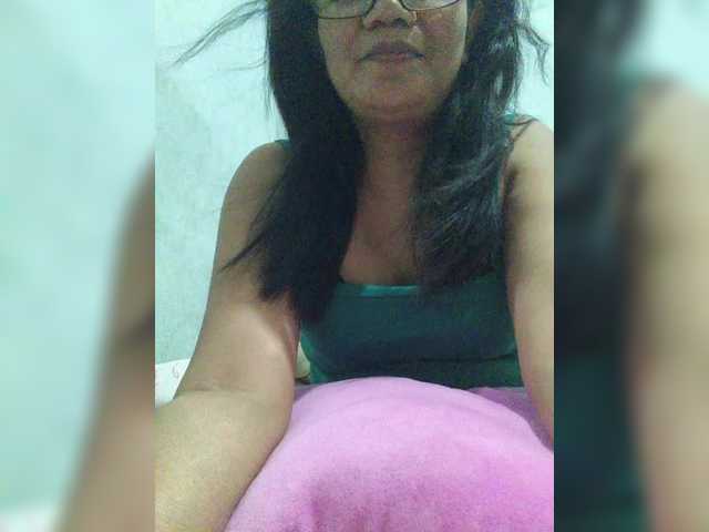 revive02's BongaCams show and profile